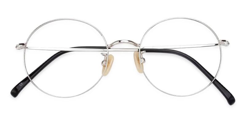 Zoe Silver  Frames from ABBE Glasses